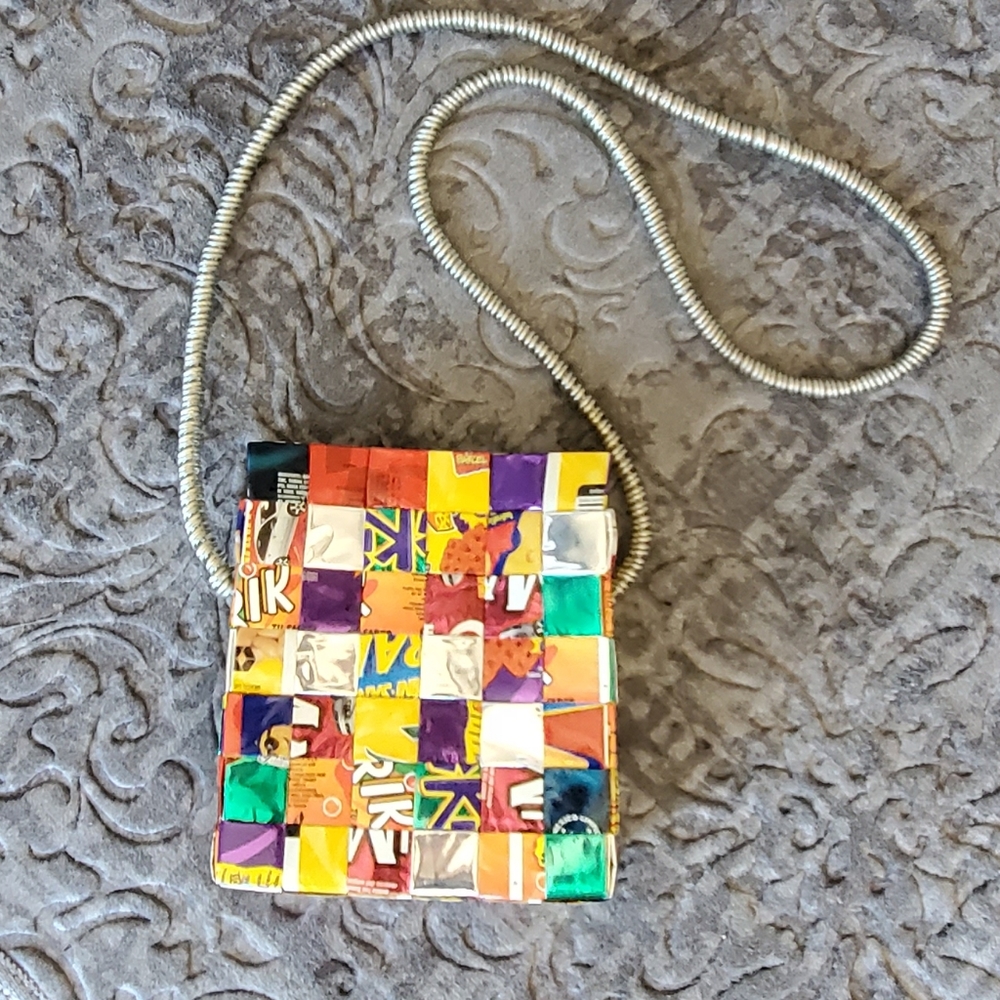 Handwoven Recycled Patchwork Crossbody Bag in Multicolor - Picture 4 of 13